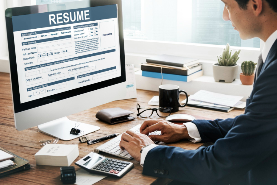 Resume/CV Review and Optimization